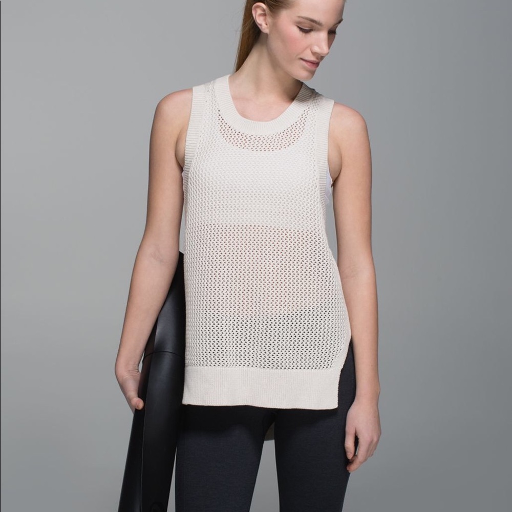 Lululemon Simply the Vest - 6